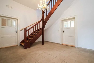 Historisches Einfamilienhaus „Zum Klösterle“ in Nürnberg-Pillenreuth !!!