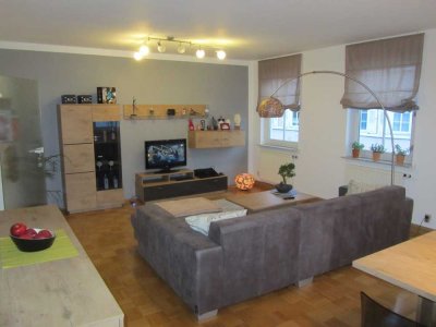 Wohnen am Ufer der Donau schöne grosse 2 1/2 Zimmer Wohnung