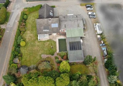 Wohnen und Arbeiten mit Halle und vielen Optionen