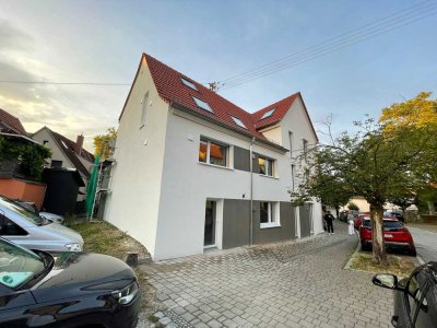 Frisch Renovierte & Moderne Wohnung im Herzen von Metzingen – Erstbezug