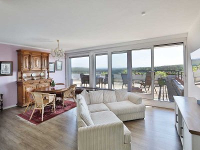 Sonnige und moderne Penthouse-Wohnung mit einzigartiger Aussicht