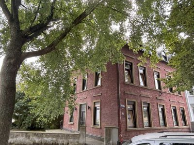 Repräsentatives Wohn- und Bürohaus (ehem. Notariat/Kanzlei) von privat (Ruhrort / wassernah)