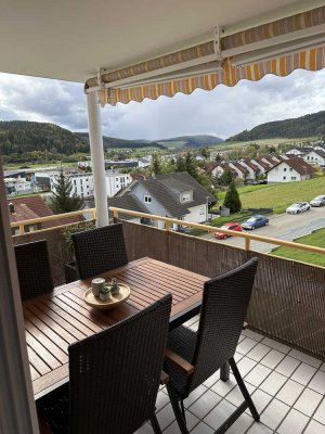 Modernisierte 4-Zimmer-Wohnung mit Balkon und EBK in Immendingen