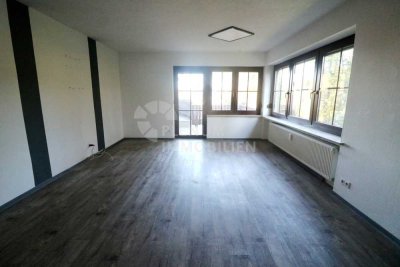 Geräumige 4,5-Zimmer Wohnung in Billigheim zu verkaufen ! RIESIGE TERRASSE + viel Potenzial