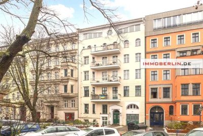 IMMOBERLIN.DE - Lichtdurchflutete Dachgeschosswohnung mit Südterrasse in Ruhelage beim Gleisdreieck