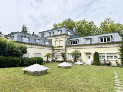 Stilvolle Altbauwohnung mit Weitblick – unter Denkmalschutz, im Herzen von Baden-Baden