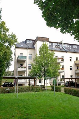 Eigennutz oder Kapitalanlage? Tolles Singlenest in Altchemnitz mit Einbauküche, Balkon & Carport
