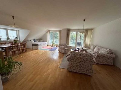 Exklusive 3-Zimmer-Maisonette-Wohnung mit Balkon und EBK in Ratingen