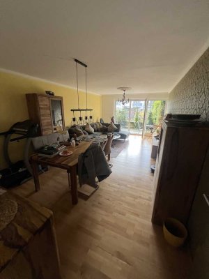 Geschmackvolle, gepflegte 3-Zimmer-Erdgeschosswohnung mit Terrasse in Mönchengladbach