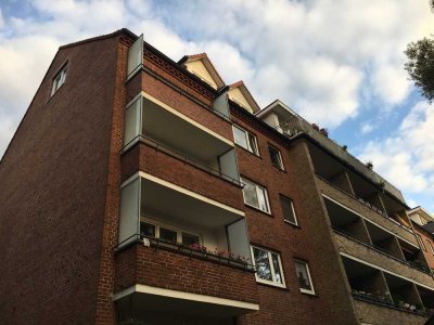 Helle & Freundliche 2-Zimmer-Wohnung mit Balkon in Hamburg Horn