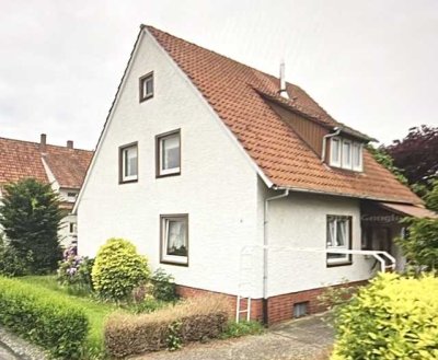 Ein- bis Zweifamilienhaus in Lübbecke: Moderne Wohnidylle für die Familie - Nur 600€ monatlich!