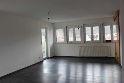 Gepflegte 3-Raum-Wohnung mit Balkon und Einbauküche in Horb am Neckar
