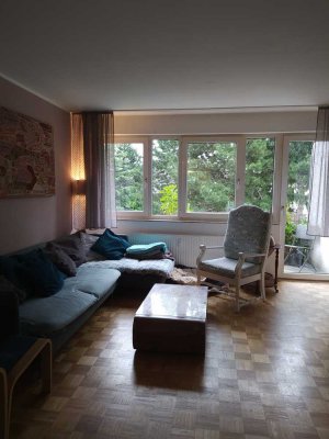 Attraktive 3-Zimmer-Wohnung in Düsseldorf Gerresheim mit Balkon und Garage