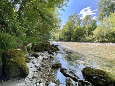 2-Zimmer-Wohnung direkt an der Alm mit Eigengarten.
