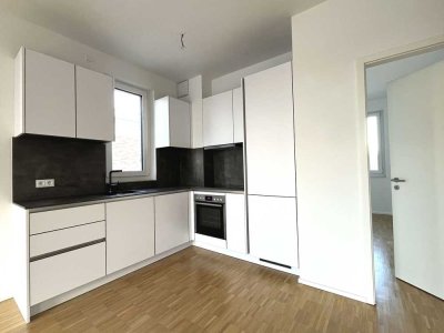 Moderne 2-Zimmer-Penthouse-Wohnung mit Dachterrasse