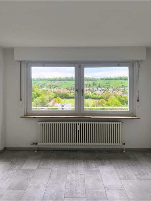 2-Zi.-Wohnung mit Balkon, TG-Stellplatz & weiter Fernsicht – ideal für Singles oder Paare