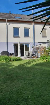 Effizienzklasse A, Raumwunder mit 5,5 Zimmer plus Keller, in exzellenter Lage von DA-Eberstadt