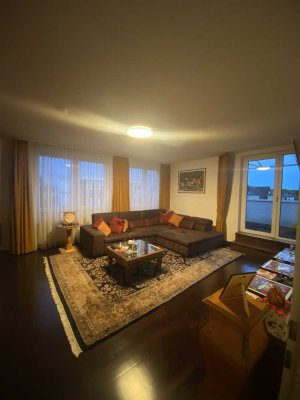 freundliche, große und helle Wohnung in Hauptstraße 27 in Langenfeld