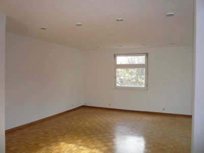 Großzügige helle Terrassenwohnung zwischen Zehlendorf-Mitte und Schlachtensee
