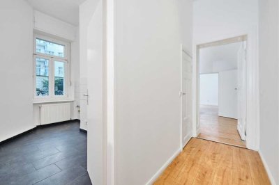 Wohnen & Tanzen: In 5 Minuten im Berghain