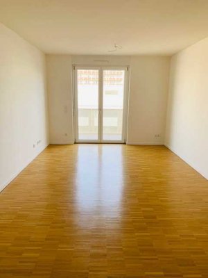 Moderne Wohnung mit Balkon nahe Stadtpark!