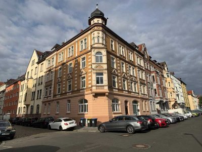 Stilvolle 3,5-Zimmer Wohnung mit Balkon. Erstbezug nach Sanierung