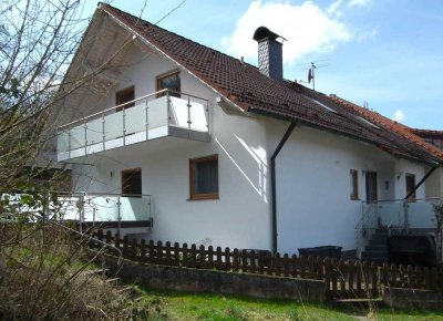 Charmante DHH in direkter Waldrandlage mit gesichertem Ausbaupotential