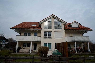 Lichtdurchflutete 3-Zimmer Wohnung im 1. OG