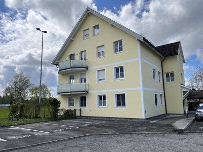 3-Zimmer Wohnung mit Eigengarten und PKW-Stellplatz