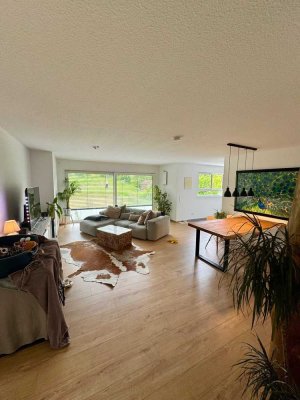 Geschmackvolle, neuwertige 3,5-Raum-Wohnung mit gehobener Innenausstattung mit EBK in Filderstadt