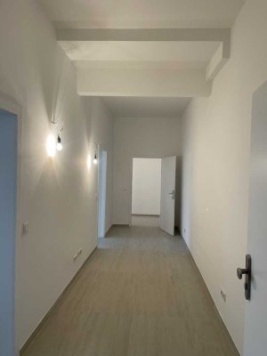 Großzügige 1-2 Zimmer-Wohnung | 65 m² | Oststadt