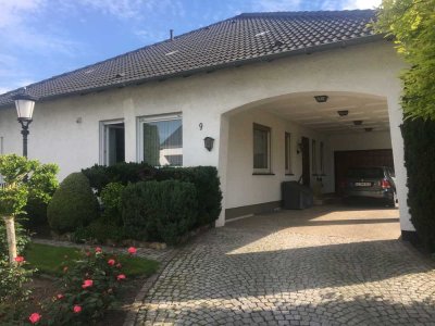 Hausetage mit fünf Zimmern und EBK in Mainz-Kastel