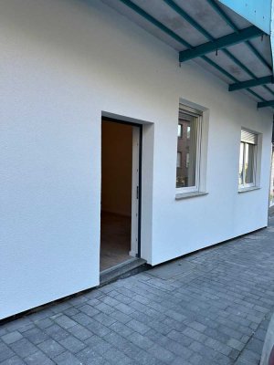Linnich Zentrum: Kernsanierte 3-Zimmer-Wohnung im Erstbezug