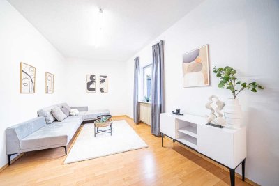 Gepflegtes Einfamilienhaus mit Gewerbeeinheit (leerstehend) in Arzbach zum Kauf!
Frei ab sofort!