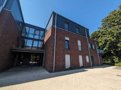 Moderne 3 Zimmer-Wohnung mit Dachterrasse  in zentraler Lage