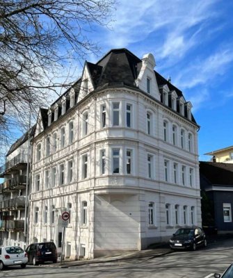 +++ Top Dachgeschoss Whg. Tageslichbad mit Wanne, tolle Aufteilung, 2 Zimmer + Essbereich +++