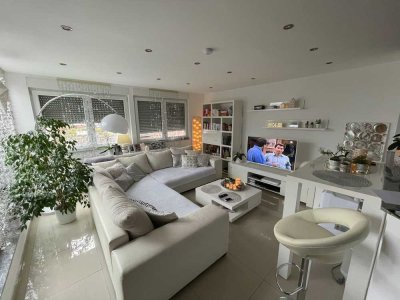 Traumhafte Dachgeschosswohnung mit Loggia in MG-City