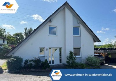 VR-Immo: Kreuztal-Eichen, junges Haus am Ende einer Sackgasse!
