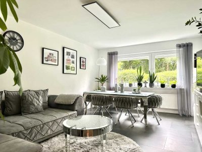 Stilvoll sanierte 4-Zimmer-Wohnung mit Loggia und EBK ! Gehobene Ausstattung ! Sauna