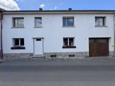 Einfamilienhaus mit Werkstatt
