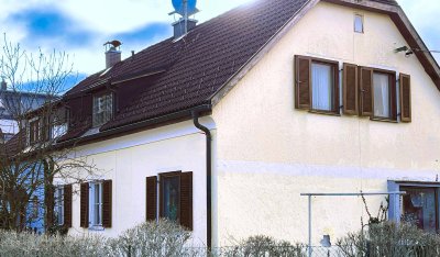 Genußvolles Wohnen in Bestlage in Gneis - Sanierungsbedürftige Doppelhaushälfte