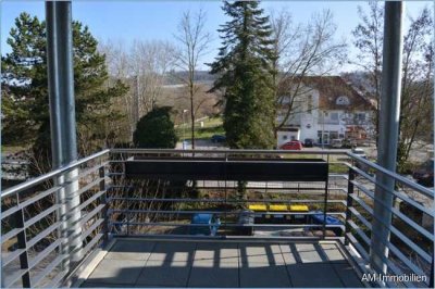 Außergewöhnlich schöne und großzügige 2-Zimmer-ETW mit Balkon im Seniorenpark Seefelder Aach!