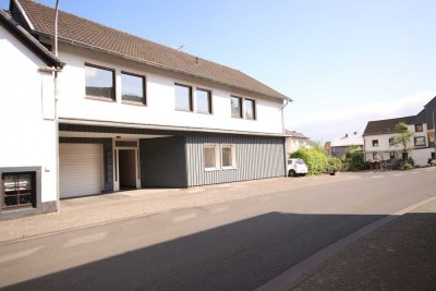 Generationenhaus mit vier Einheiten in Dahlem mit riesigem Potential für Handwerker oder Investoren