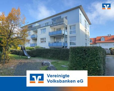 Moderne - 4,5 Zimmerwohnung mit Balkon und TG Platz in sehr guter Lage mit Aufzug