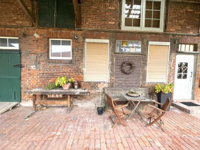 3 bestehende Wohneinheiten, PV-Anlage & große Ausbaureserve für kreative Wohnideen