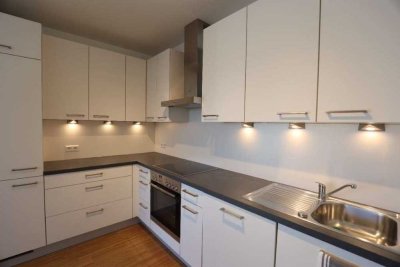 Exklusive, modernisierte 1,5-Raum-Wohnung mit EBK in Isny im Allgäu
