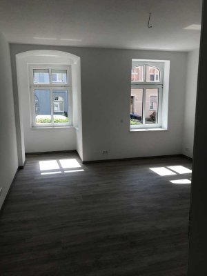 Sanierte 2-Raum-Wohnung für Singles im Altbau