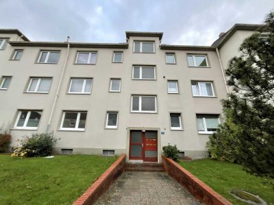 Bereits modernisierte  2--ZKB-Erdgeschosswohnung mit ebenerdiger Dusche in Neuengroden zu vermieten!