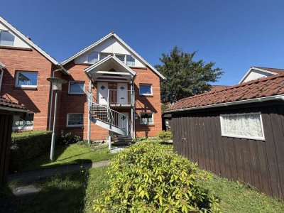 Renovierte 2 Zimmerwohnung mit Stellplatz und Einbauküche