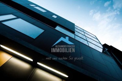 Gepflegtes Mehrfamilienhaus (Denkmalschutz) mit großzügiger Gewerbeimmobilie in Kassel!